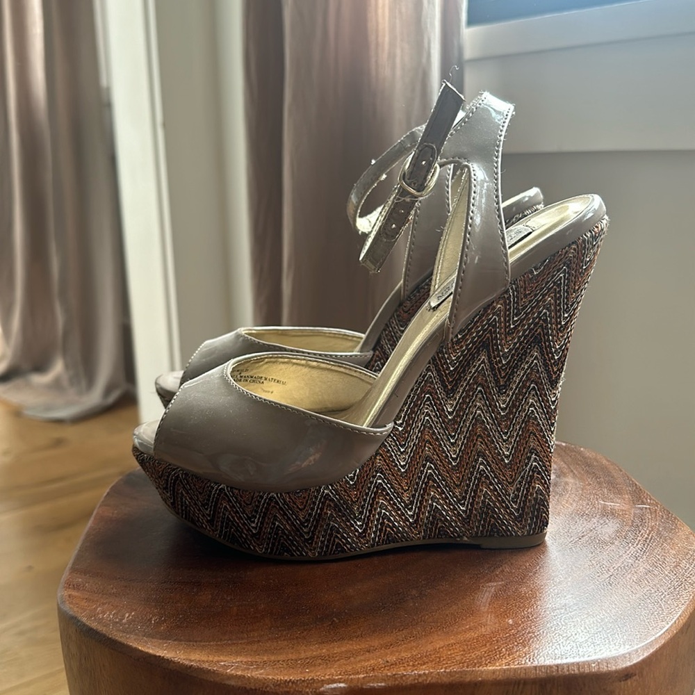 Steve Madden wedges